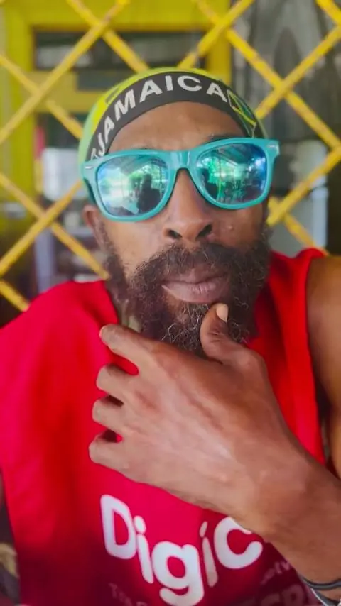 I King Sharlo in Negril, Jamaica